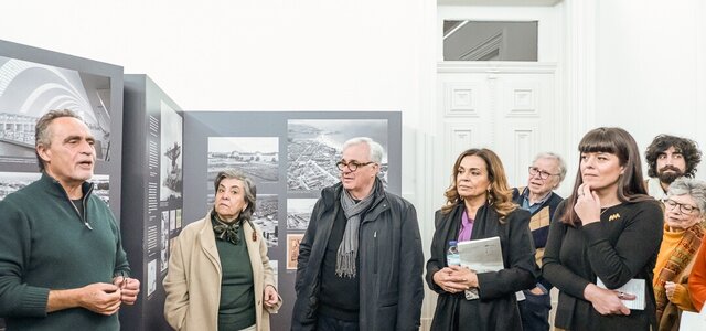 image_326_1_2500_2500